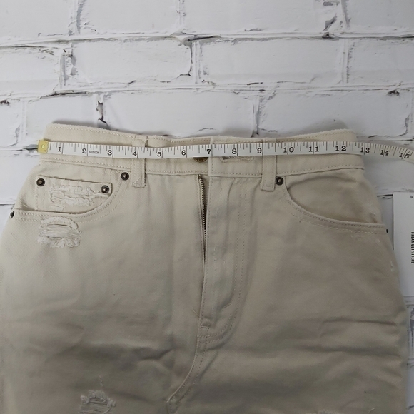 Urban Outfitters BDG ROXI DESTRUCTED DENIM MINI SKIRT - Picture 8 of 9